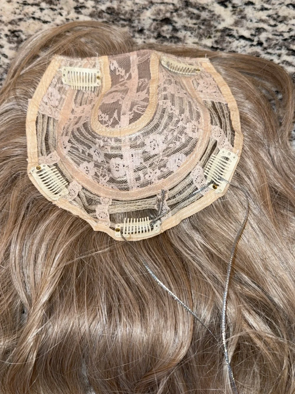 Blonde wiglet topper